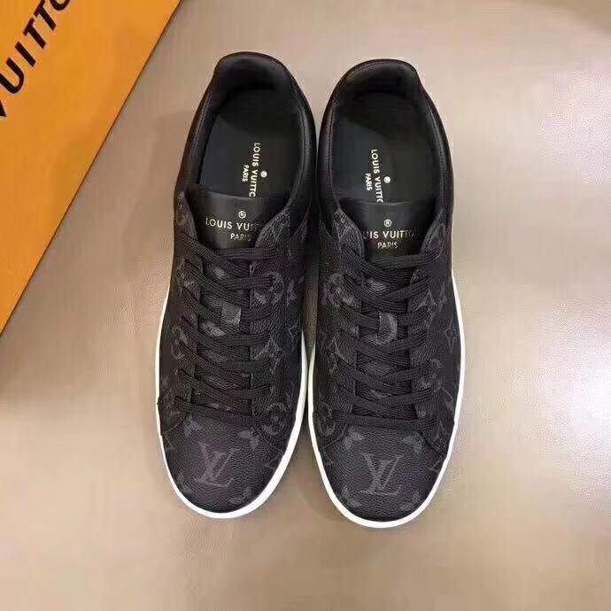 Picture of Louis Vuitton Shoes _SKULVsz38-45jyh094615108